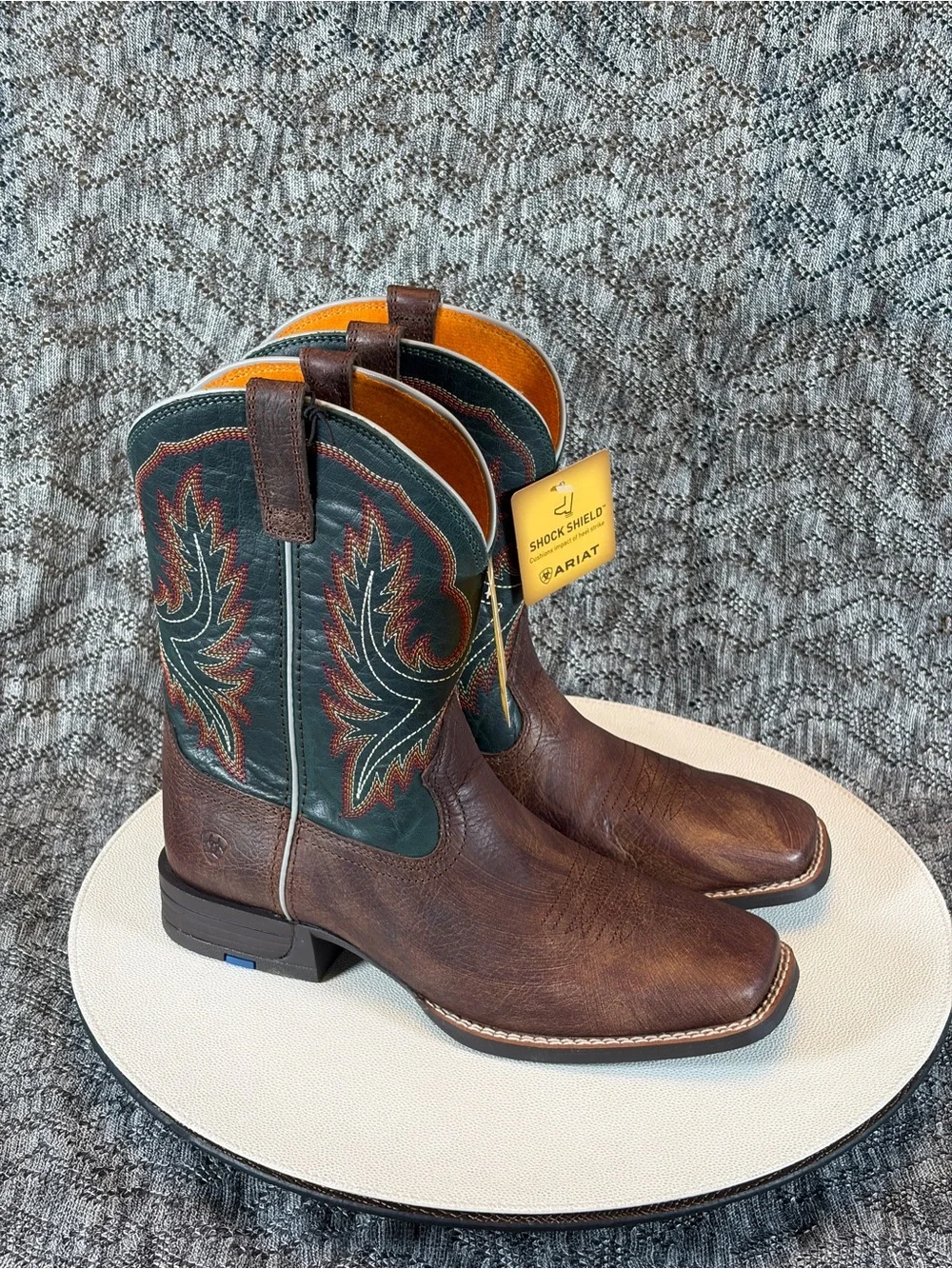 Ariat Kids Wilder boots Kids size 5